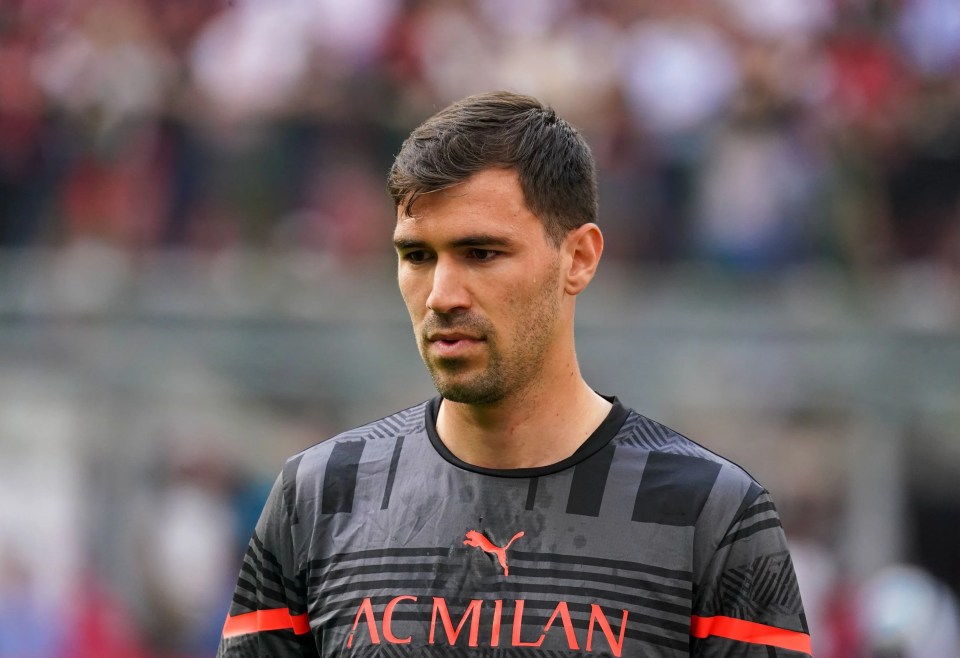 Alessio Romagnoli is set t be out of contract in Milan