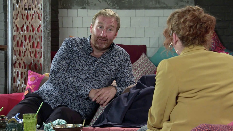 Meanwhile, Fiz has started a new life away from the cobbles with new partner Phill Whittaker