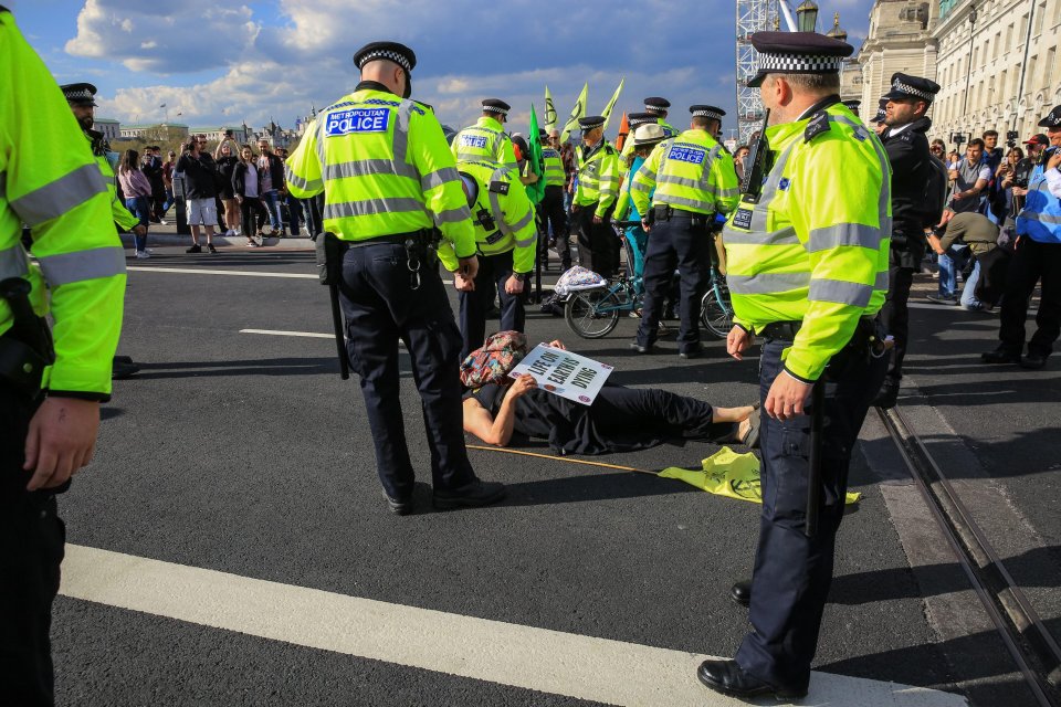 Police will be handed powers to stop eco-campaigners from disrupting people’s lives