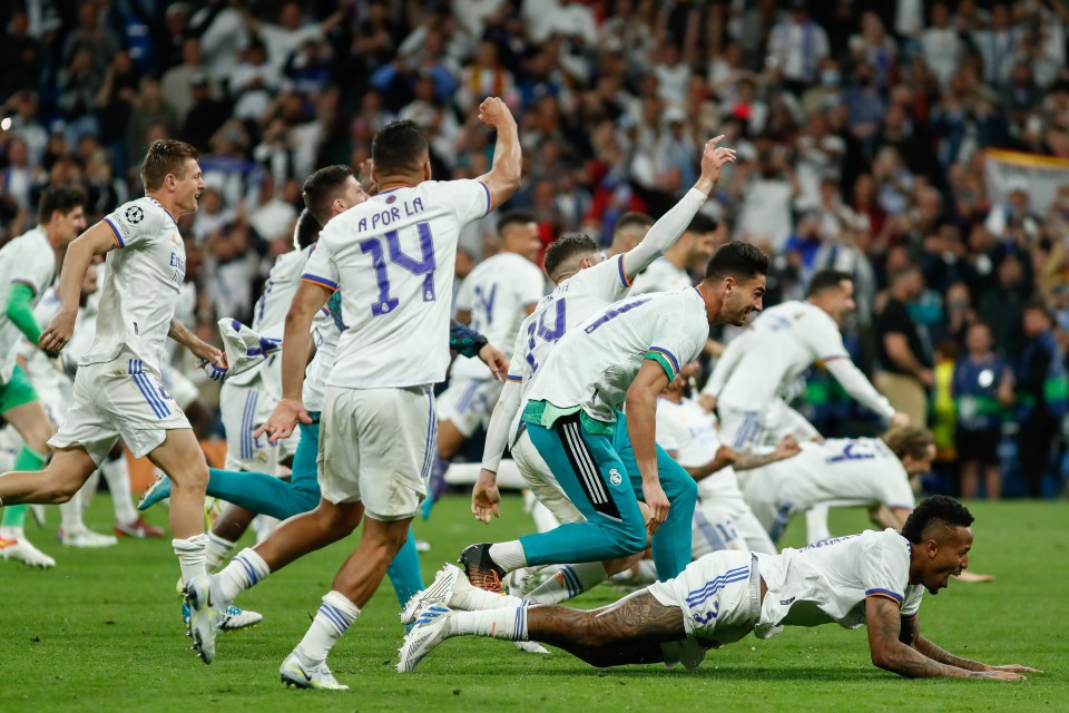 Real Madrid celebrated their victory over Manchester City wearing special jerseys