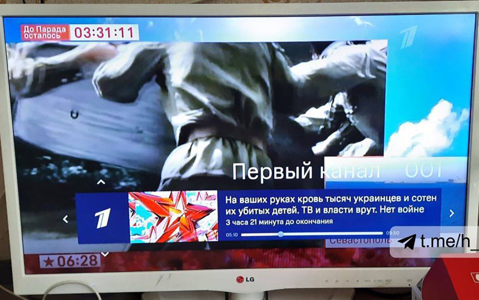 Russians saw a message appear on their screen after TV channels were hacked