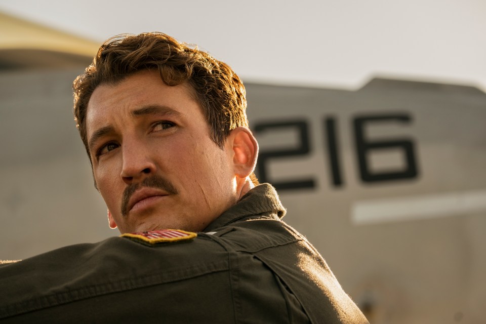 The pilot’s legacy lives on in the form of his son, trainee pilot Bradley 'Rooster' Bradshaw (Whiplash’s Miles Teller)