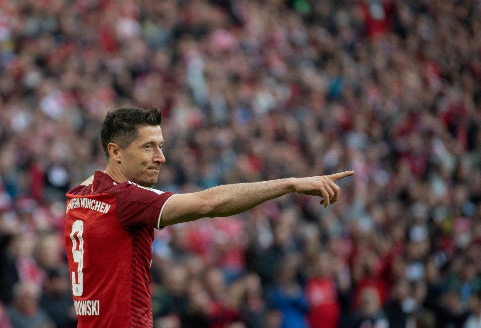 Robert Lewandowski has told Bayern he 'WILL NOT' sign a new deal