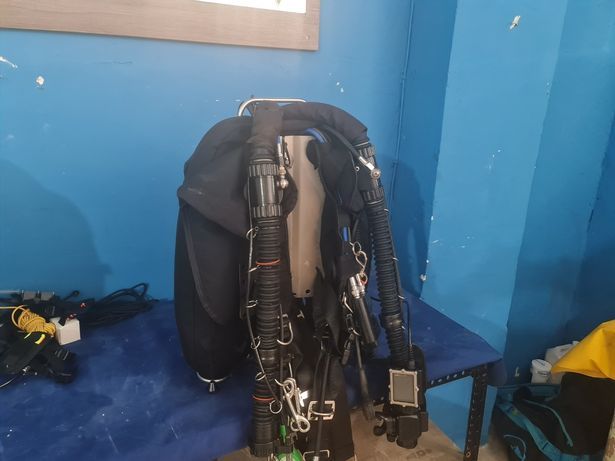 The pricey diving kit caused havoc at security back in Manchester