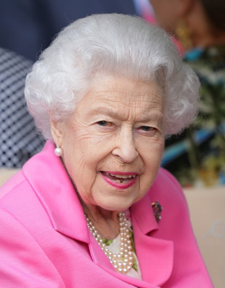 The Queen toured the Royal Chelsea Flower Show in a buggy last week