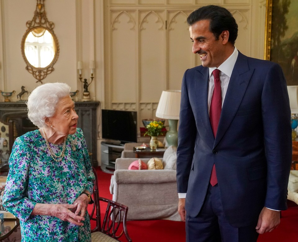 Her Majesty stood unaided as she welcomed her guest earlier today