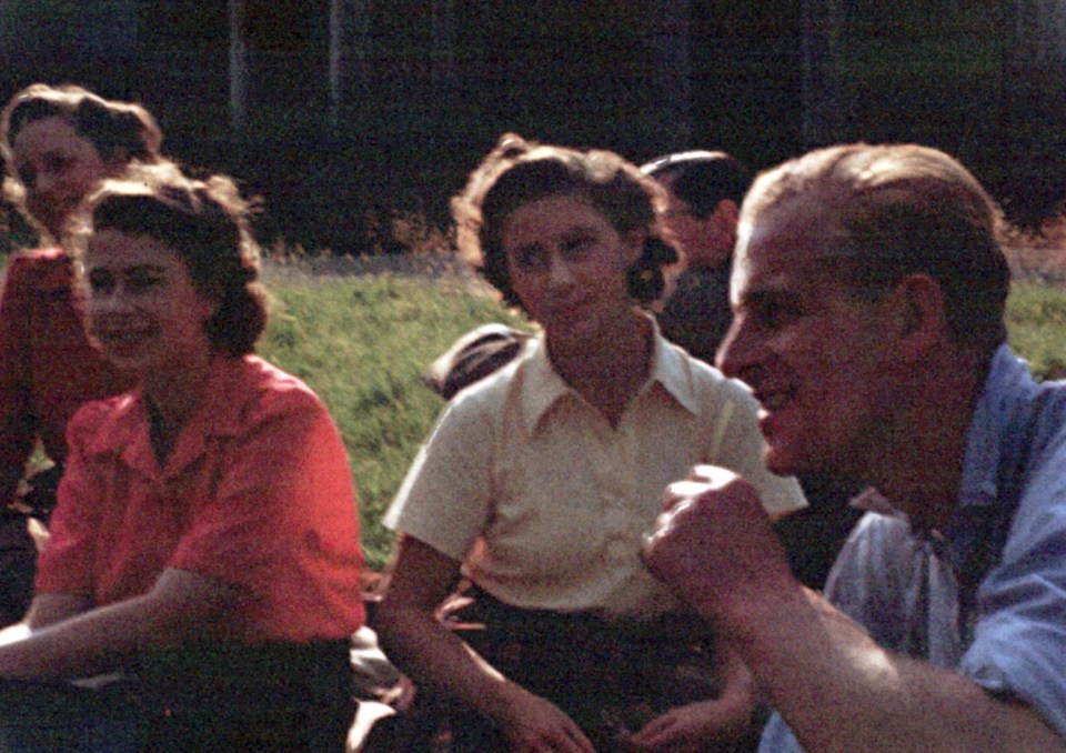 Princess Elizabeth, Princess Margaret and Prince Philip at a picnic at Balmoral in 1946