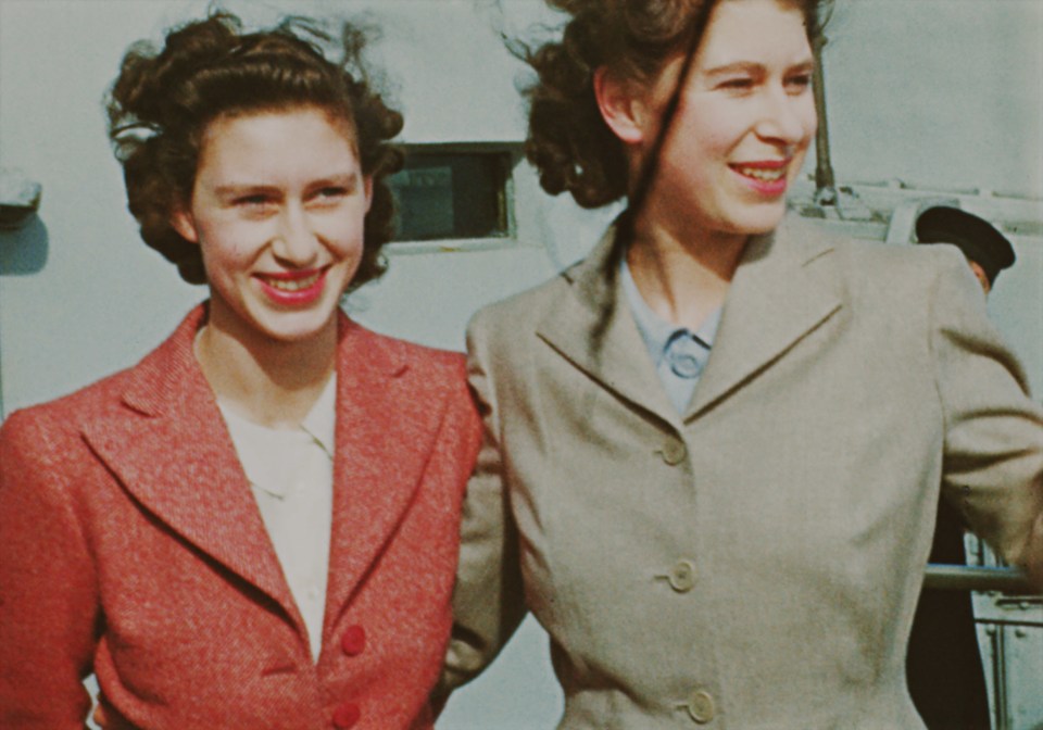 Margaret and Elizabeth travelling to South Africa in 1947