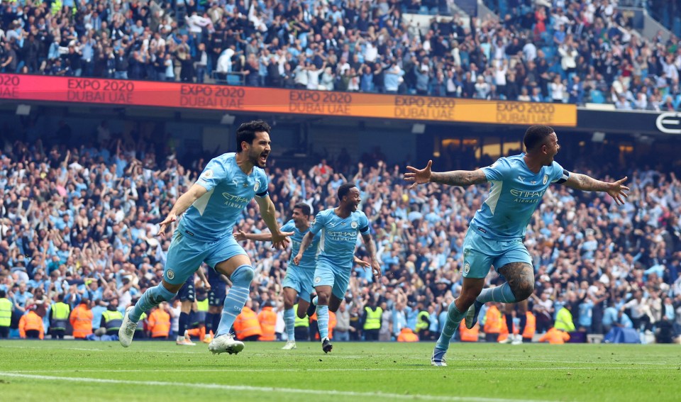 Man City came from two goals down late on to defend their Prem crown