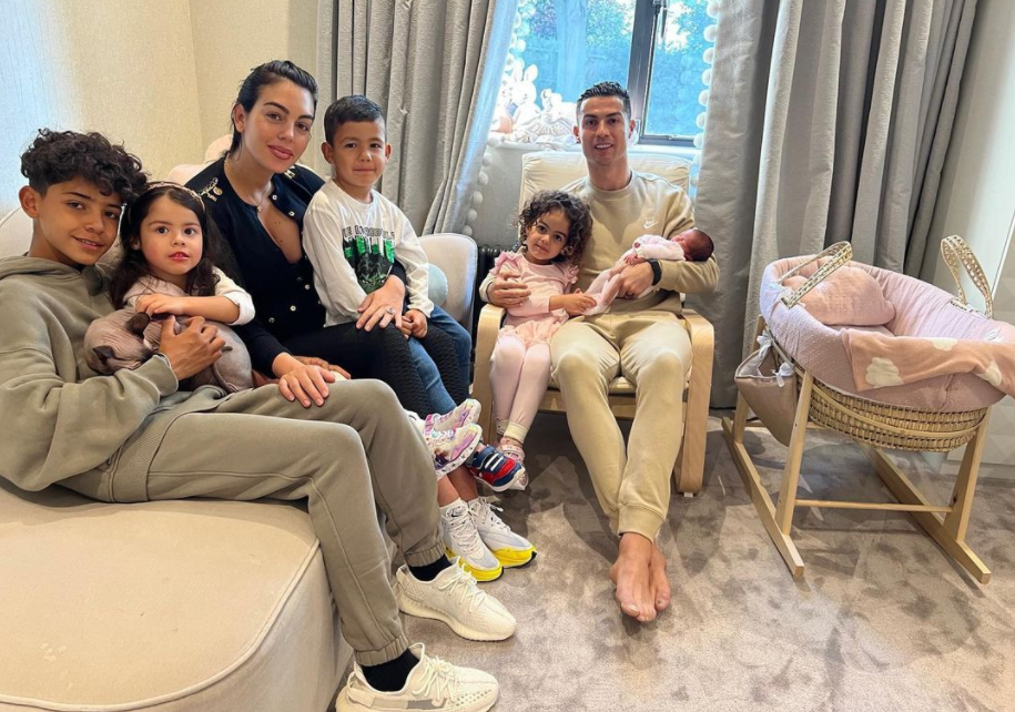 Ronaldo and Georgina shared a family picture soon after returning from the hospital, with Ronaldo cradling Bella in his arms