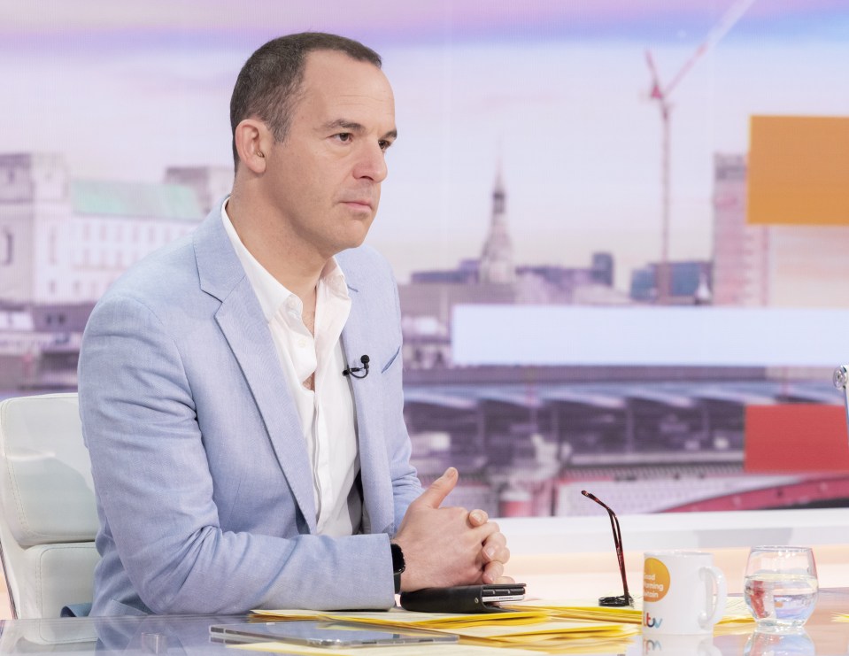 Martin Lewis revealed what to do if your flight is cancelled on this week's This Morning phone-in