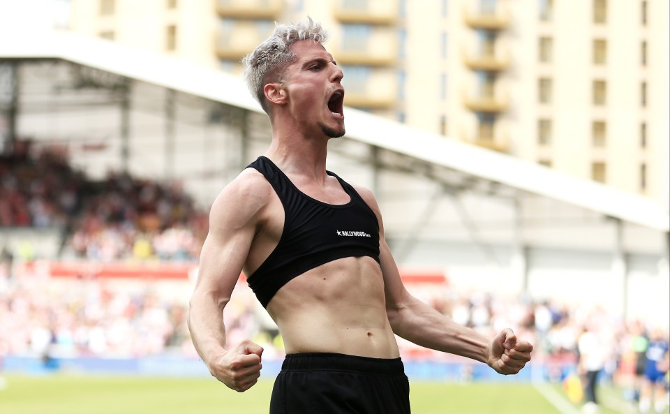 Sergi Canos picked up the first of his two quick bookings for this celebration of his Brentford equaliser