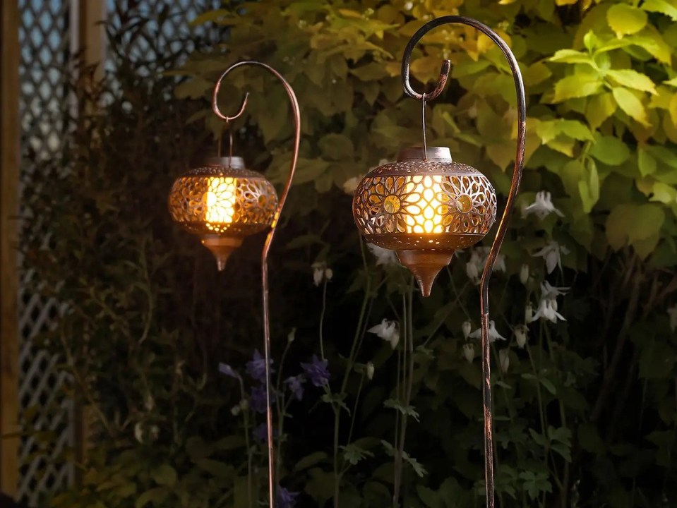 Homebase has reduced the cost of its solar light range in an online exclusive