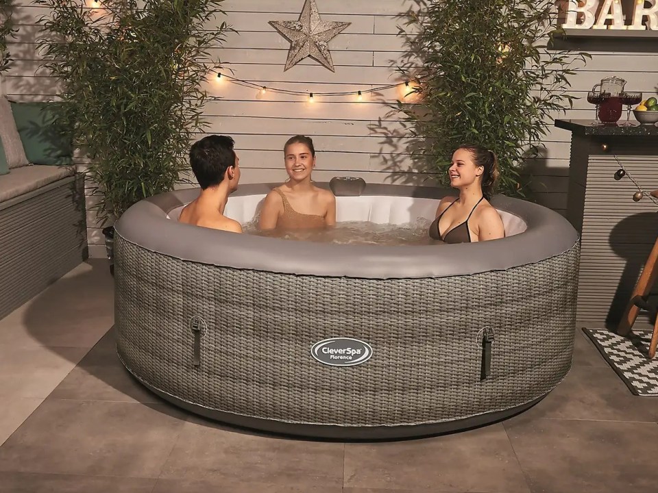 This hot tub has been reduced by 50% to £290 in Homebase's Jubilee sale