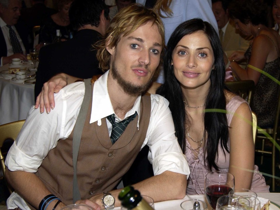 While Natalie’s work commitments kept her in London, husband Daniel Johns stayed in Sydney, leading to cracks in the relationship - they divorced in 2008