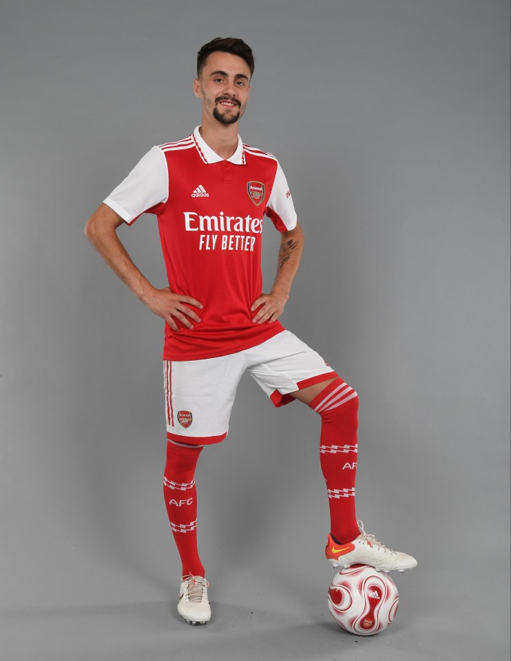 Arsenal have confirmed the signing of Fabio Vieira from Porto