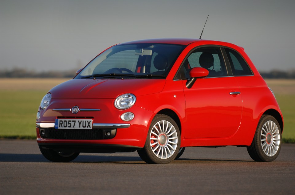 Insurance for a Fiat 500 Lounge costs £521 on averaage – the cheapest car to insure out of the top ten