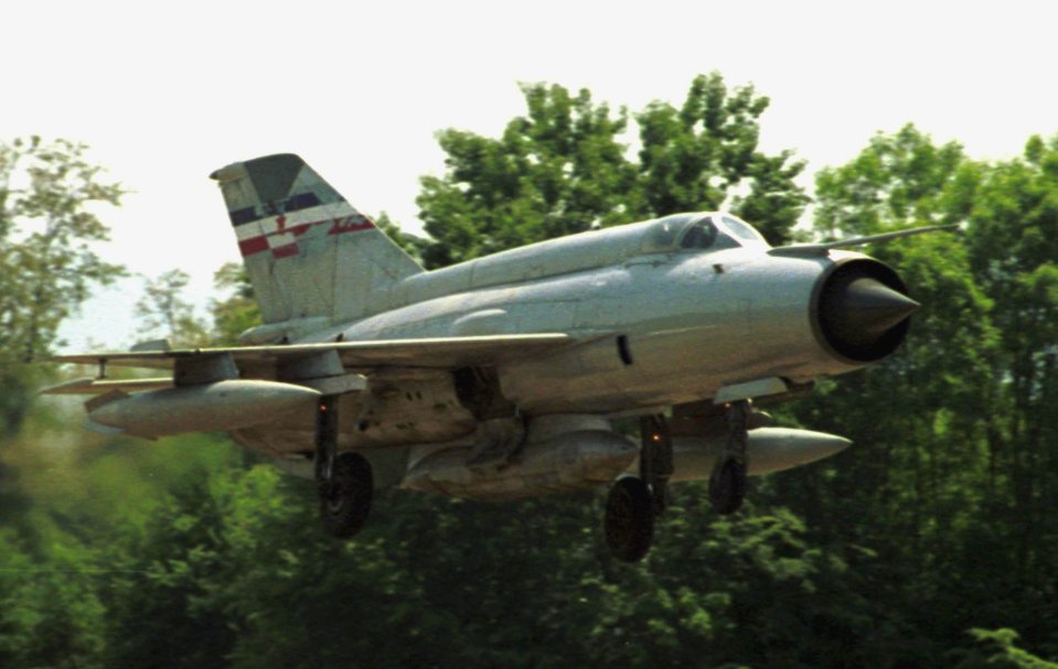 MiG-21 pilots are alleged to have encountered UFOs in Russia