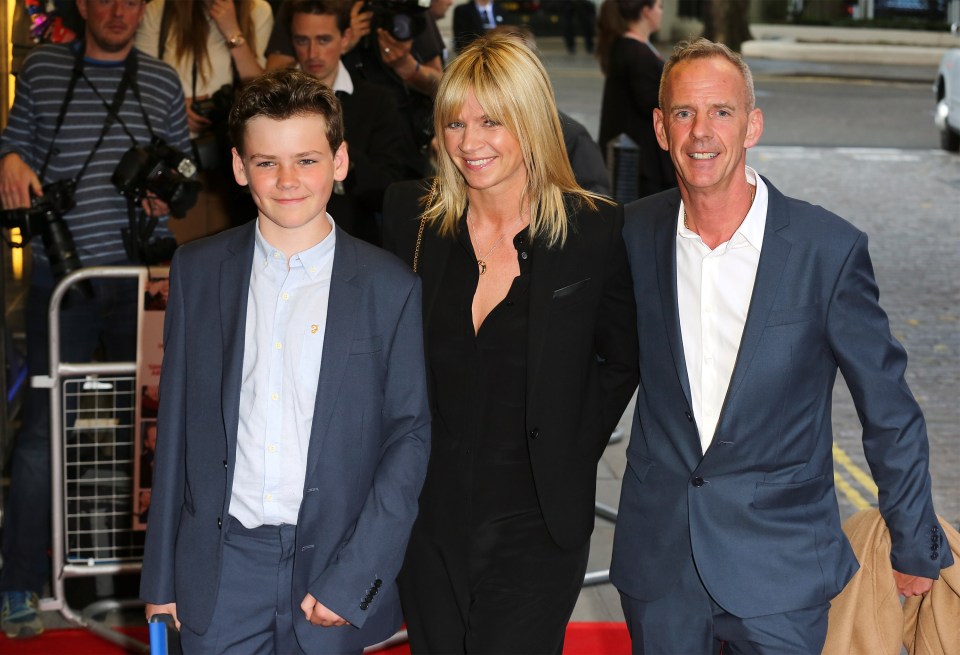 Woody when he was younger on the red carpet with his famous parents