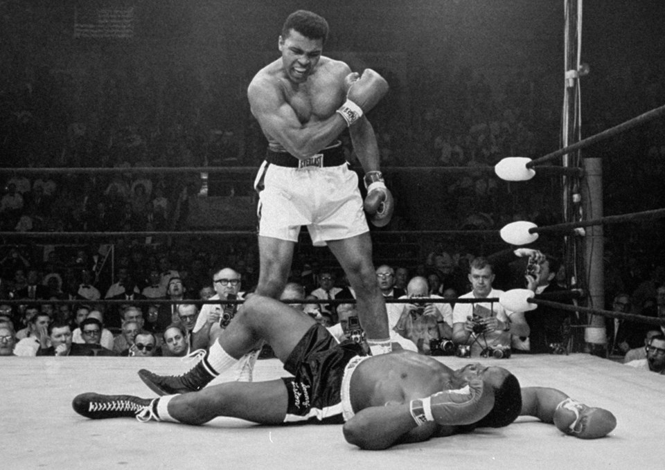 Ali taunts Sonny Liston during their 1965 heavyweight title fight