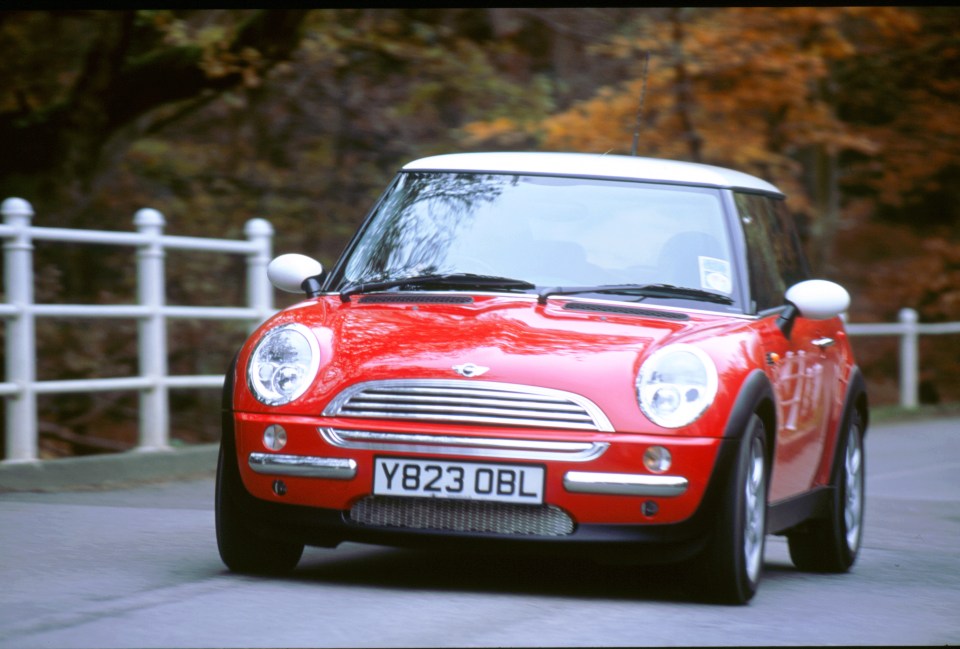 The average annual premium for a Mini Cooper has risen by £87 since 2021