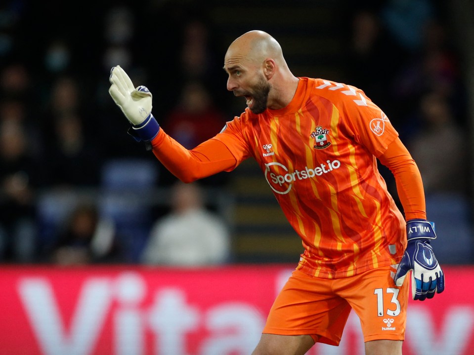 Willy Caballero is in talks for a new contract at Southampton