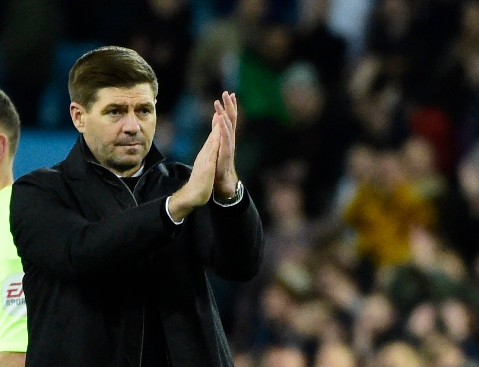 Aston Villa manager Steven Gerrard wants another striker before he lets Archer out on loan