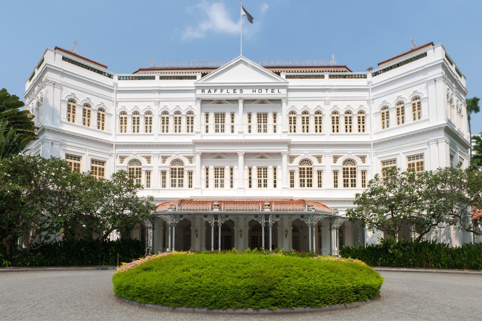 The Raffles Hotel in Singapore is one of the many places  you can stay