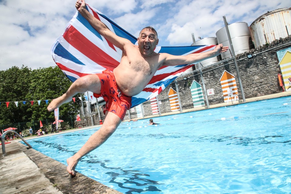 Silvio making a splash at Shepton Mallet Lido in Somerset