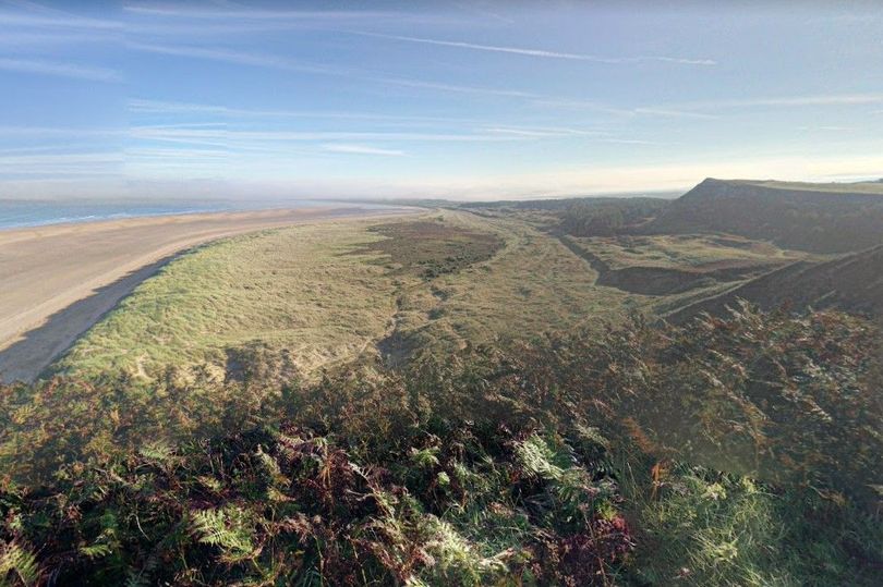 The land is located between Broughton Bay and Whitford Sands