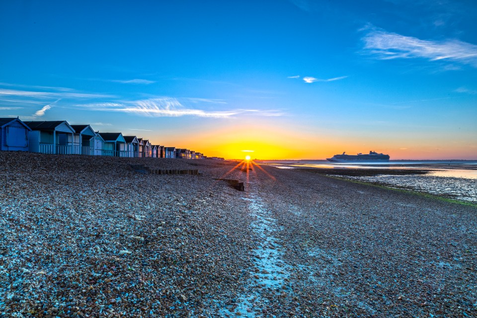 The UK will be blessed with blissful hot summer weather over this week