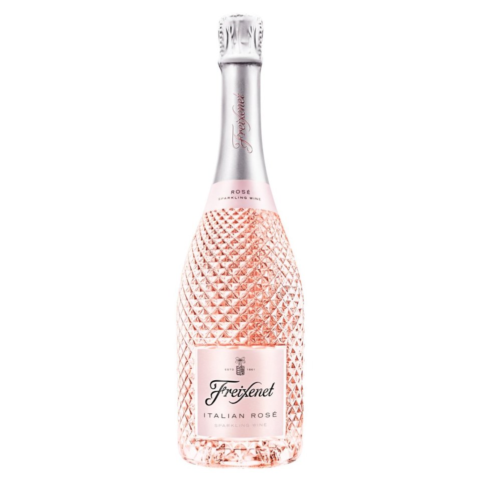 With a beautiful cut-glass bottle that, packaging-wise, really does rival Kylie’s