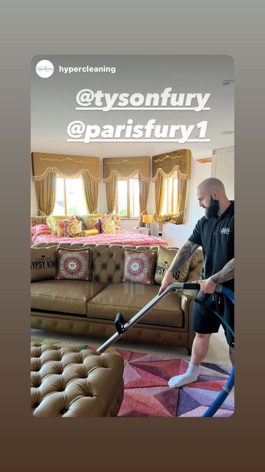 Paris showed how their carpets were being professionally cleaned this week