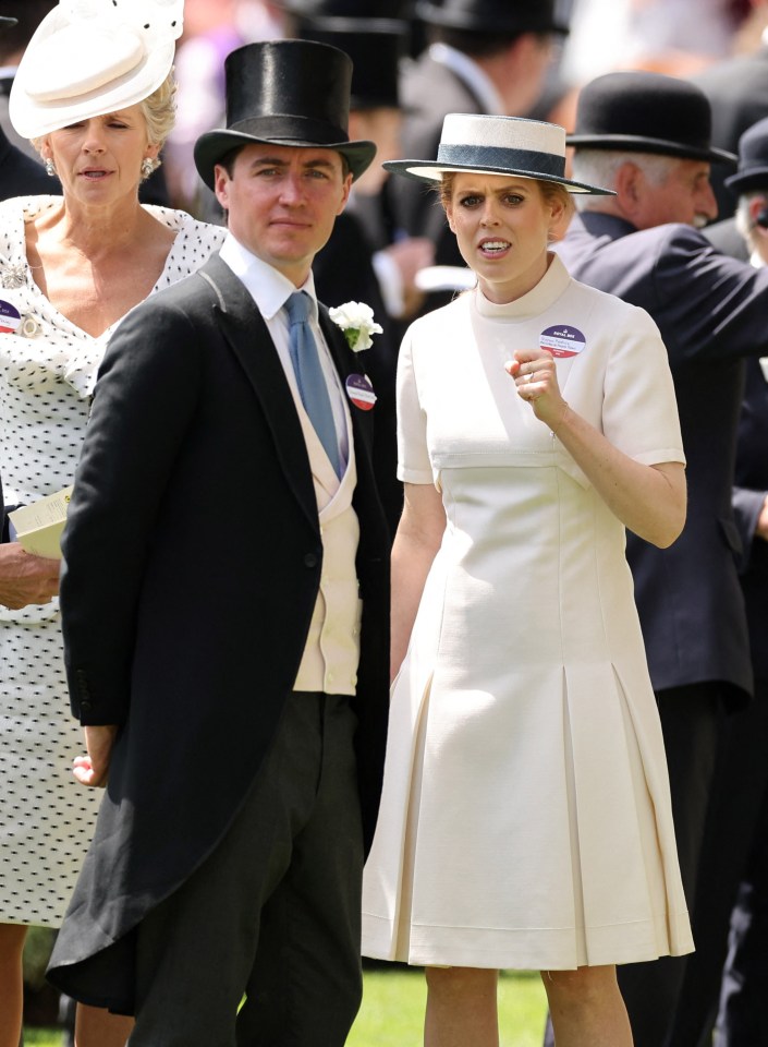 Beatrice and her husband yesterday walked through the gates but today joined the procession