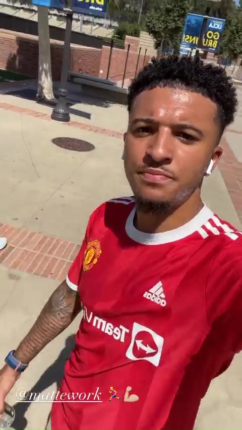 Jadon Sancho worked out in a Manchester United top while out in America