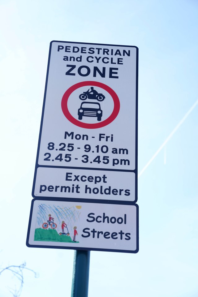 Signs state clearly that cars cannot park between the drop off and pick up times of 8.30am and 9.10am & 2.45 and 3.45pm