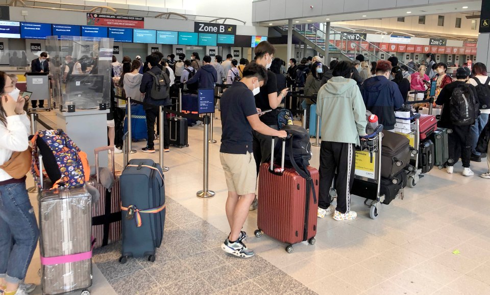 Huge queues snacked through Manchester Airport