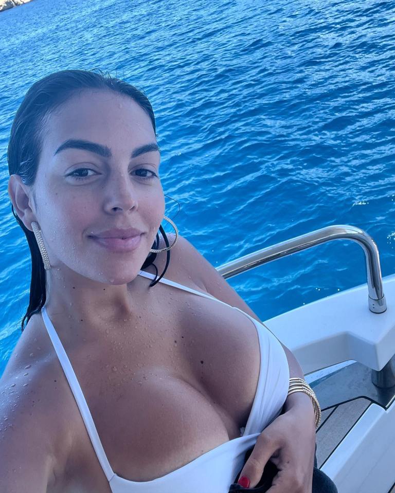 Georgina Rodriguez is enjoying the delights of the Mediterranean