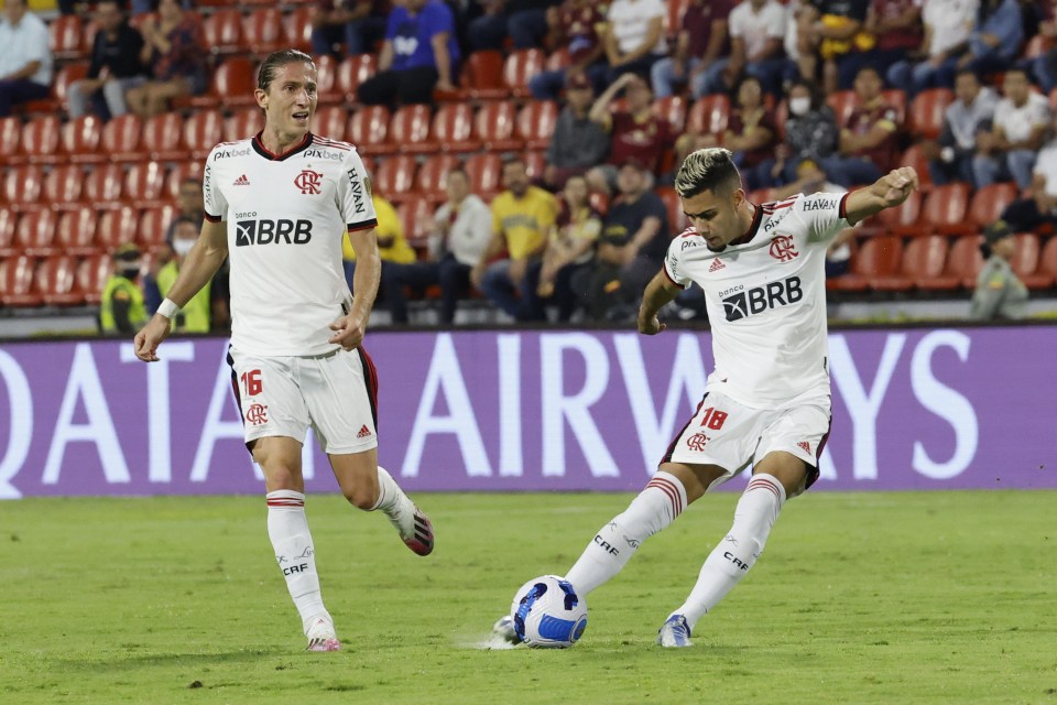 Andreas Pereira thumps home an effort from 25 yards