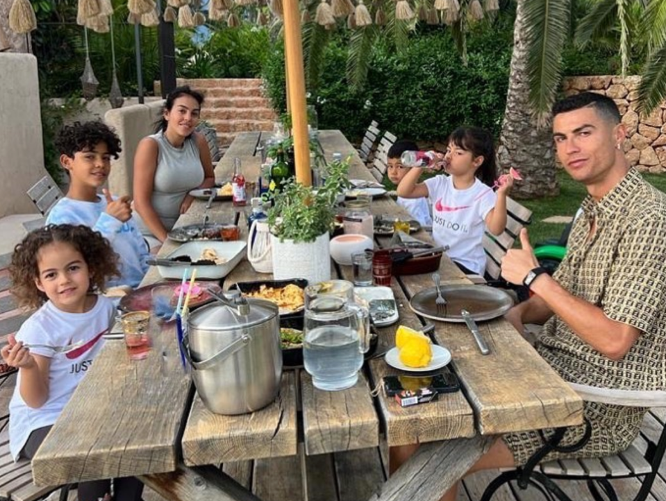 Ronaldo posted a family picture once they arrived on holiday