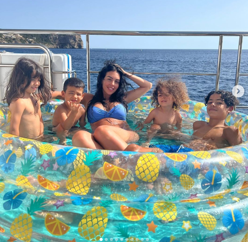 Georgina Rodriguez poses with their brood