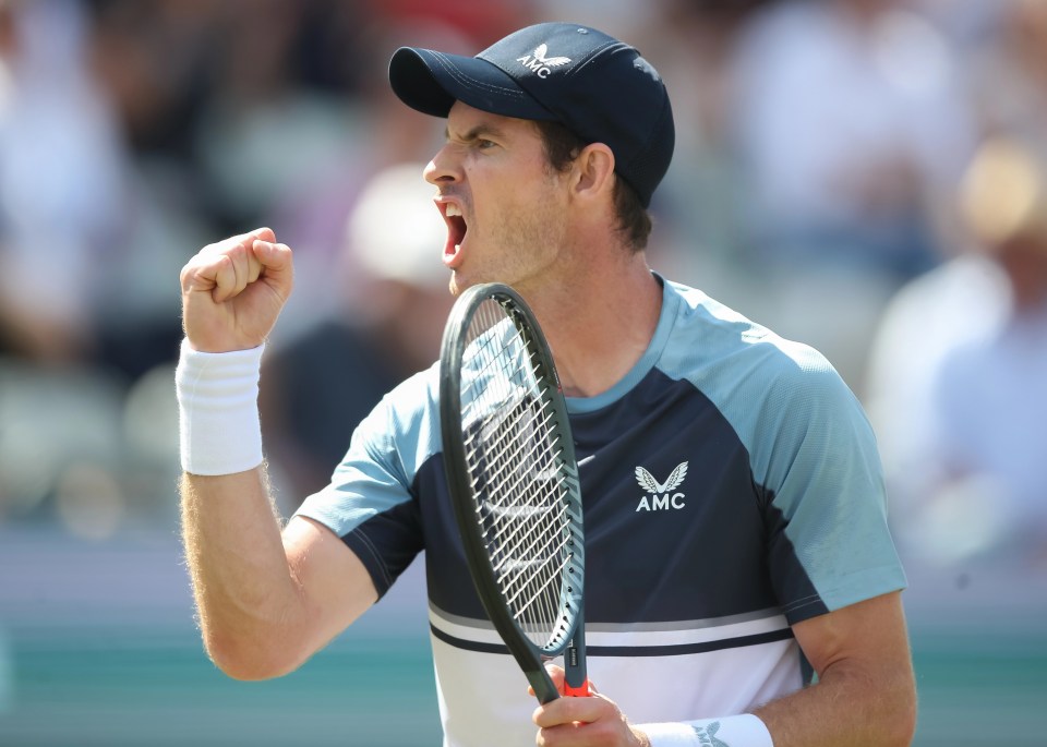 Andy Murray beat Stefanos Tsitsipas to reach the Stuttgart Open semi-finals