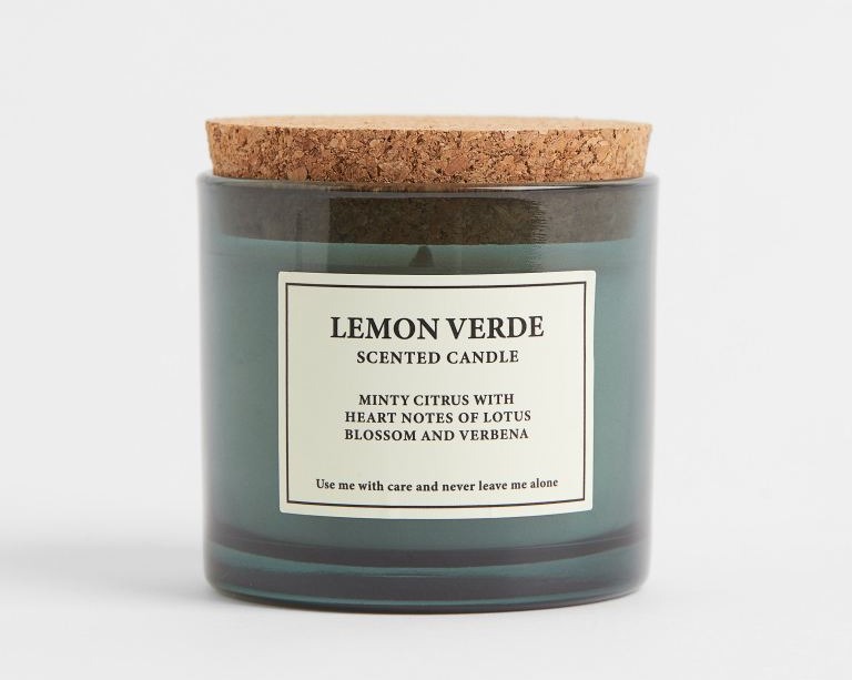 Get an uplifting aroma for less with this lemon-verde scented candle