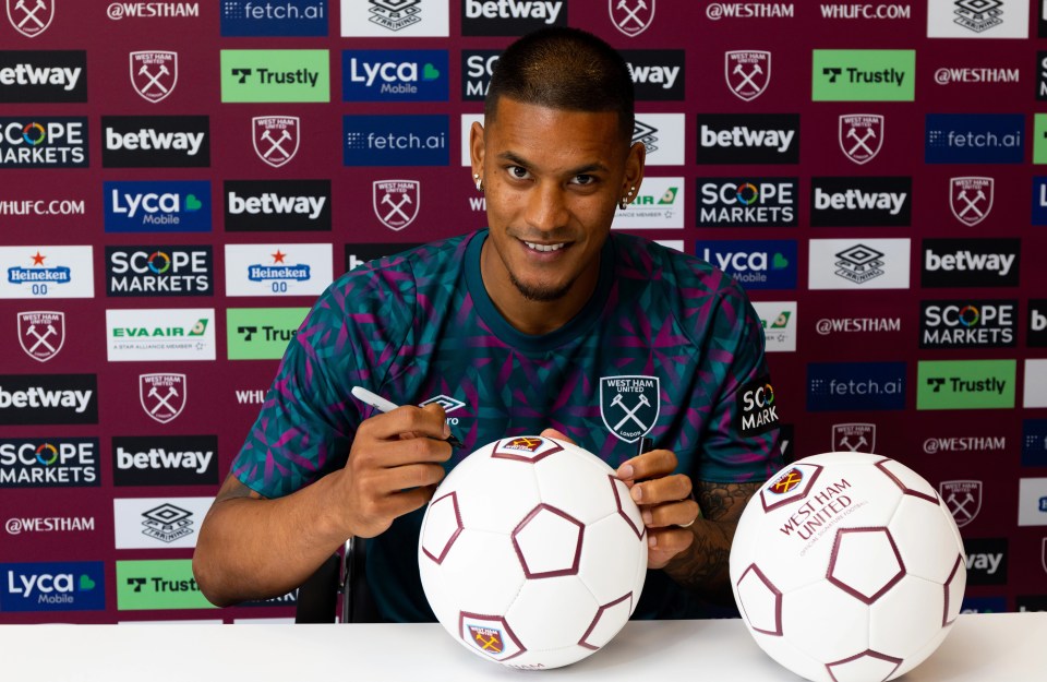 France keeper Alphonse Areola has signed a permanent deal at London Stadium after settling in well on loan last season