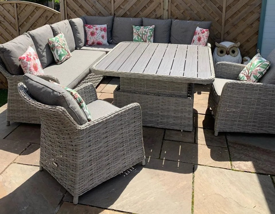 The garden furniture is stylish and on trend