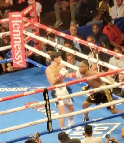 Ryan Garcia landing the left hook on Javier Fortuna