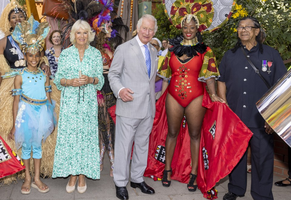 Charles and Camilla meet performers