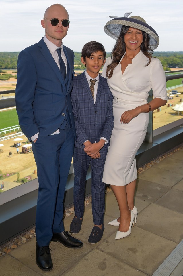 Ranvir Singh posed with her son and her boyfriend Louis at Ascot