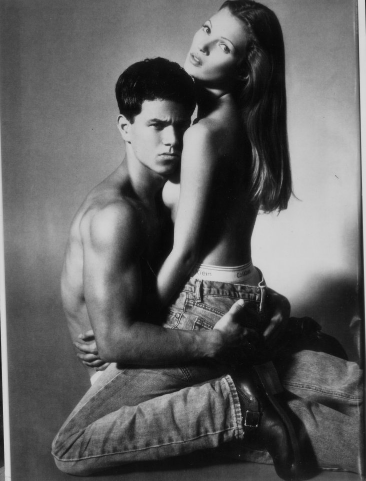 Kate Moss and Mark Wahlberg in a Calvin Klein advert