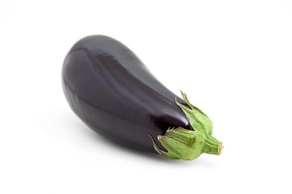 A fractured penis looks much like the eggplant fruit